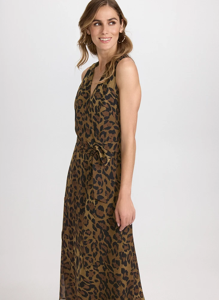 Robe cache-coeur à motif léopard