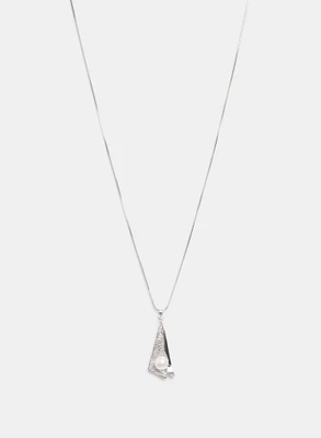 Collier à pendentif en triangle