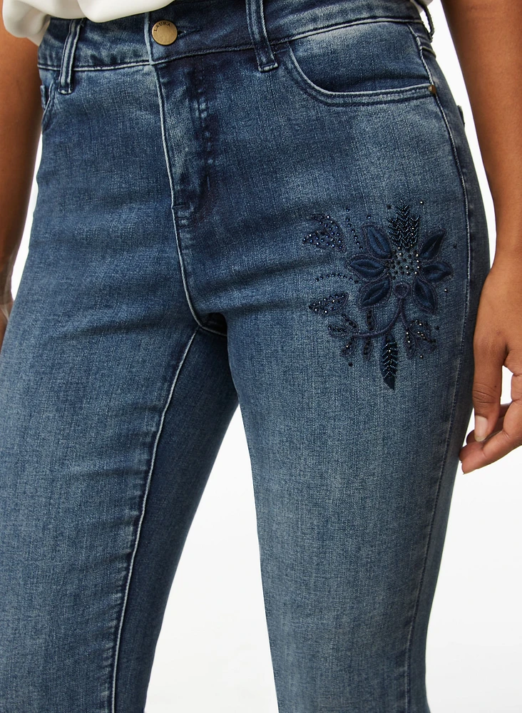 Floral Embroidery Slim Leg Jeans