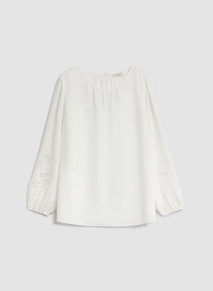 Cutout Detail Popover Blouse