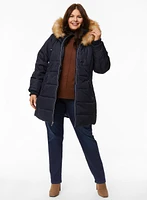 Manteau matelassé à capuchon