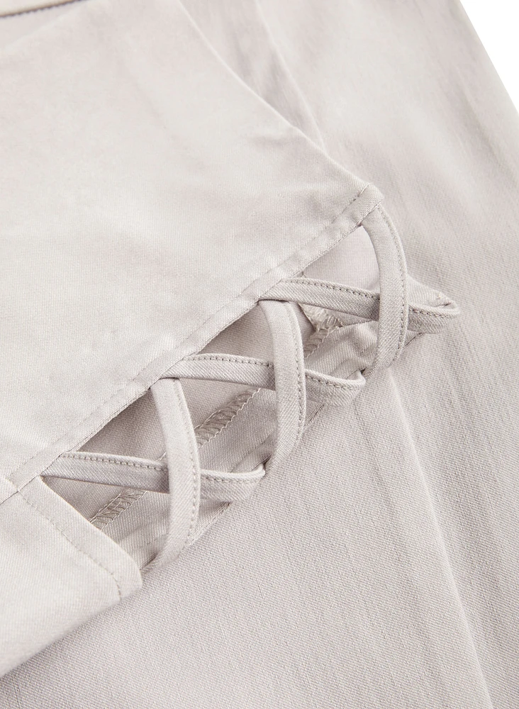 Cross Detail Capris