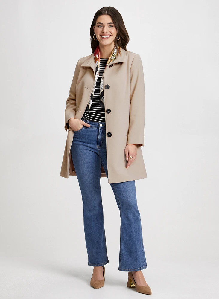 Button Down Tricotine Coat & Chain Trim Jeans