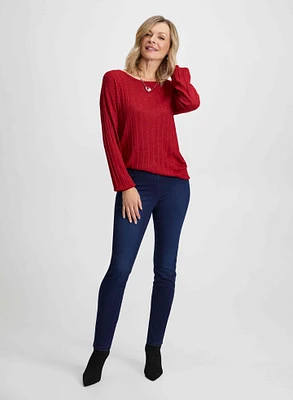 Pull à motif bandes et jean bleu étroit