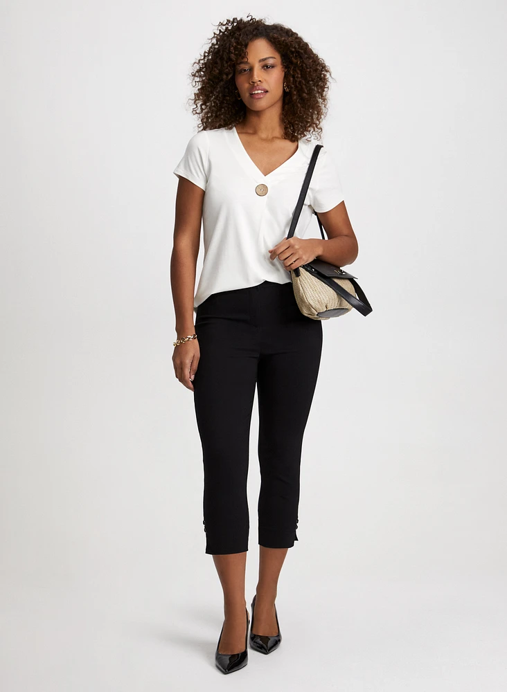 Decorative Button Tee & Slim Leg Capris