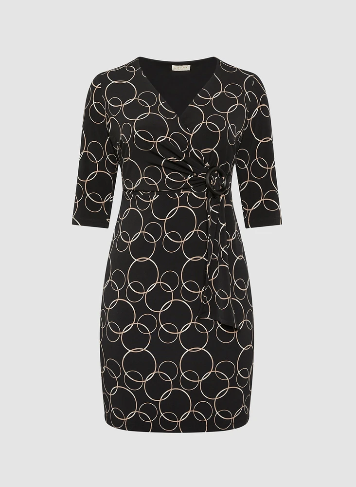 Robe cintrée à motif cercles