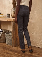 Pantalon à carreaux et jambe droite