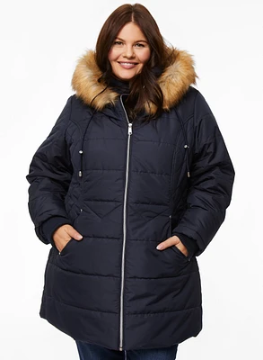 Manteau matelassé à capuchon