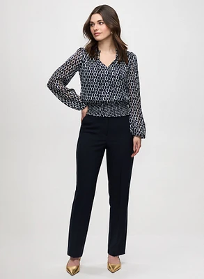 Blouse géométrique à taille froncée et pantalon à jambe droite