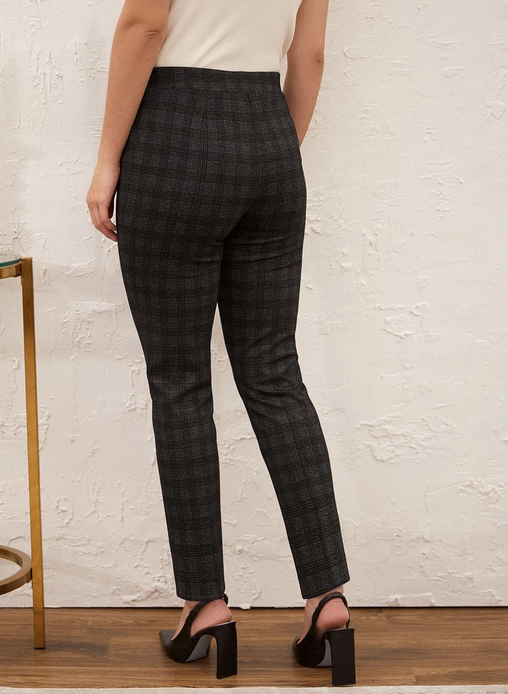 Pull-On Plaid Motif Pants