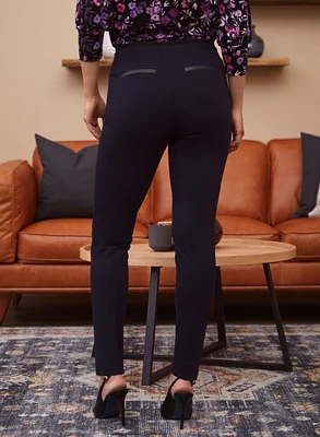 Pantalon à jambe droite et surpiqûres