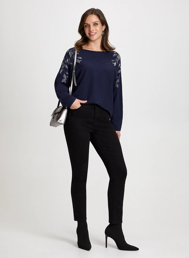 Leaf Motif Sweater & Rhinestone Detail Jeans