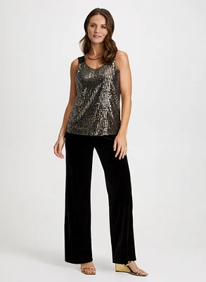 Camisole en sequins et pantalon en velours