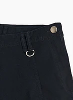 Zipper Detail Cargo Capris