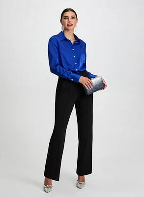 Blouse satinée à pierres du Rhin et pantalon large