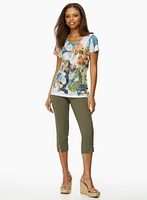 Pull-On Side Slit Capris