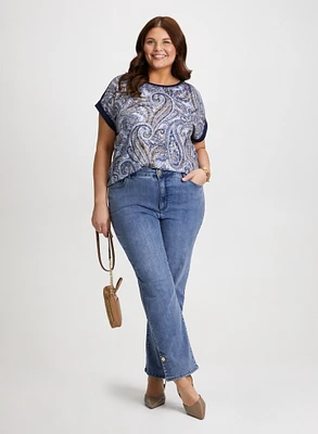 Short Sleeve Top & Straight Leg Jeans