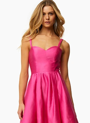 Sweetheart Neck Dress