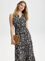 Robe maxi sans manches à col montant