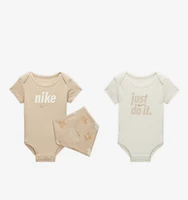 Nike E1D1 Bib and Bodysuit Set