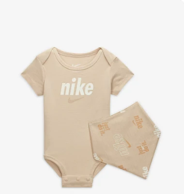 Nike E1D1 Bib and Bodysuit Set