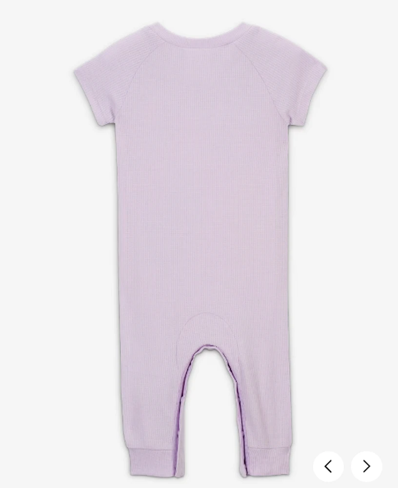 Nike Essentials Baby