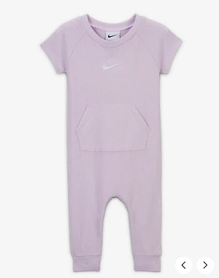 Nike Essentials Baby