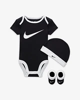Nike Baby (0–6M) 3-Piece Set