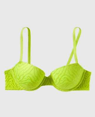 Soutien-gorge demi-buste légèrement doublé en dentelle