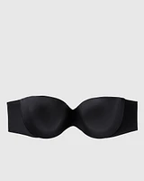 Doux soutien-gorge sans bretelles légèrement doublé