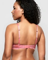 Soutien-gorge pigeonnant avec côté en dentelle rose romantique