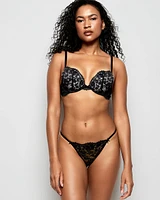 Soutien-gorge pigeonnant en dentelle noir et rose