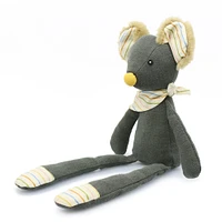 Sitting Mouse