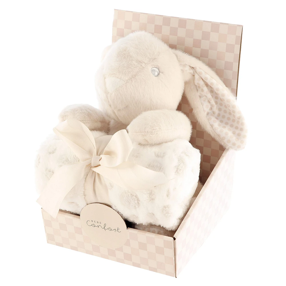 Blanket With Rabbit
