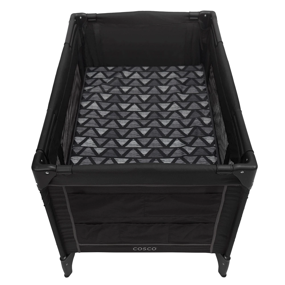 Funsport Plus Playard - Torn Triangle