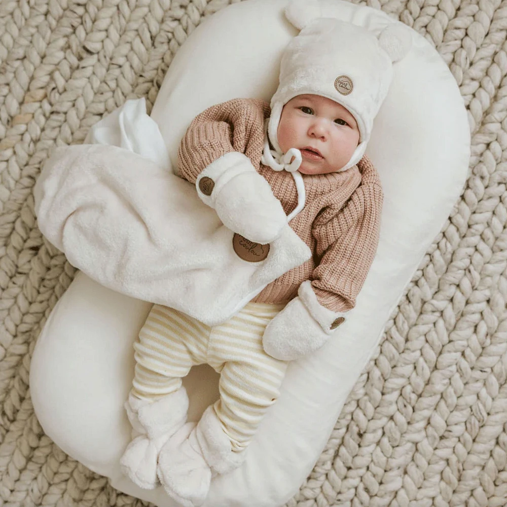 Teddy bear gift box for baby (4 accessories