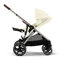 Poussette Gazelle S – Châssis couleur taupe avec siège Beige Coquillage