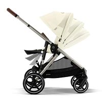 Poussette Gazelle S – Châssis couleur taupe avec siège Beige Coquillage