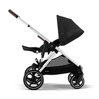 Poussette Gazelle S – Châssis couleur argent avec siège Noir Moon