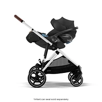 Poussette Gazelle S – Châssis couleur argent avec siège Noir Moon