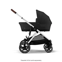 Poussette Gazelle S – Châssis couleur argent avec siège Noir Moon