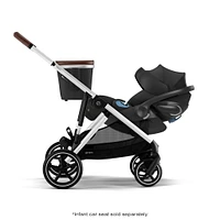 Poussette Gazelle S – Châssis couleur argent avec siège Noir Moon