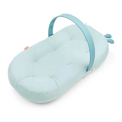 Cozy Lounger with Activity Arch