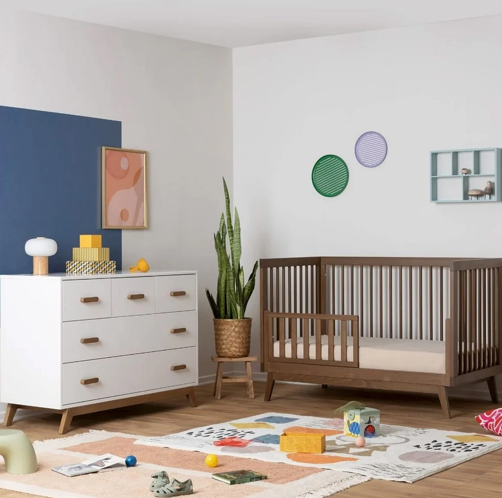 Soho 5-Drawer Dresser - White / Walnut