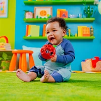 Hold My Own Easy-Grasp Teether Toy - Apple