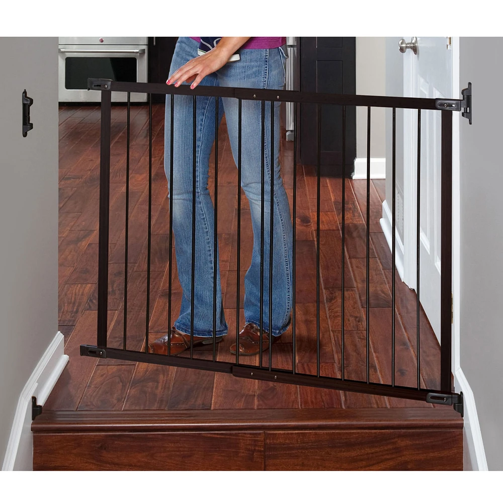 Angle Mount Safeway® Gate - Black