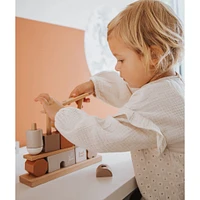 Stacking Blocks House - Nougat