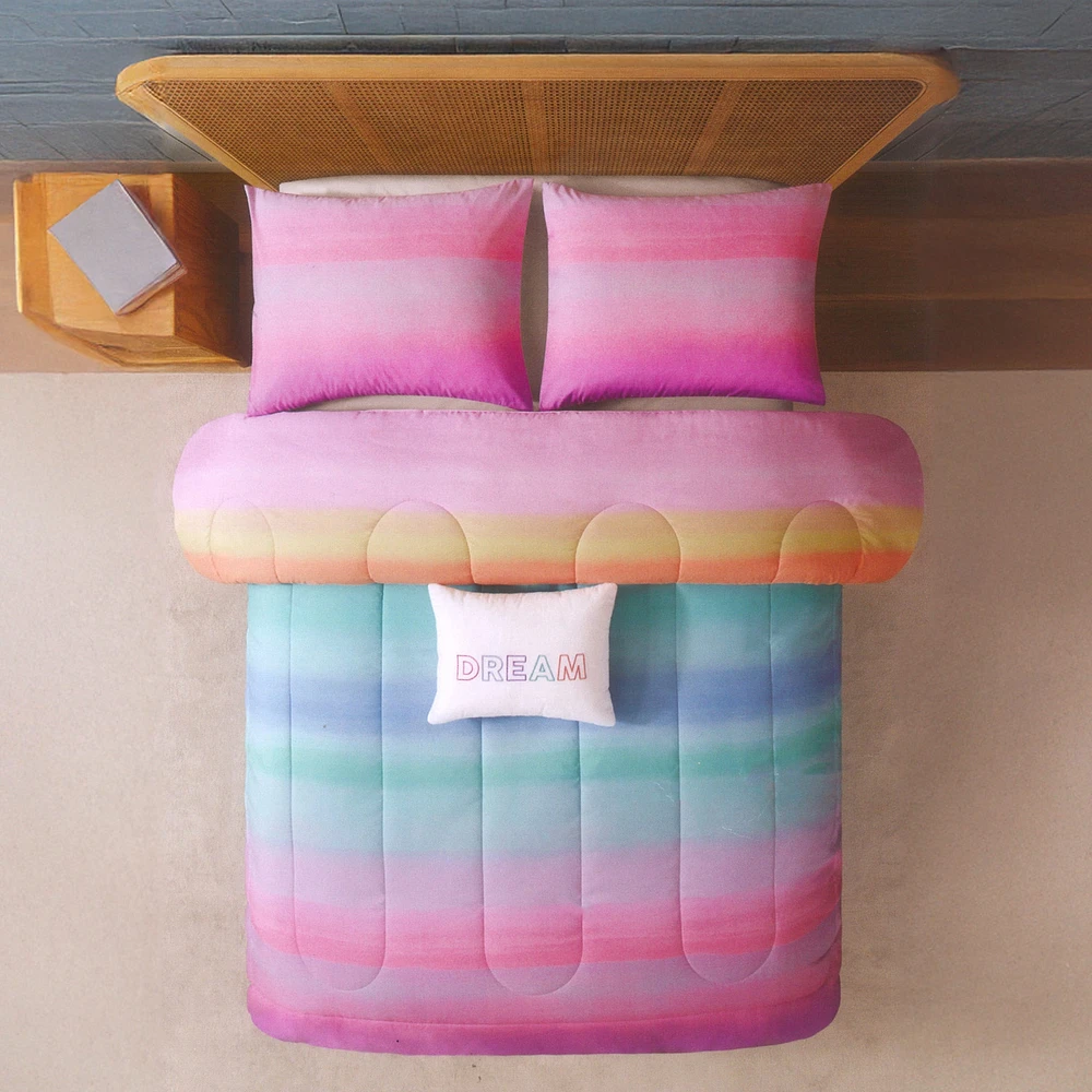 Wonderland Full Comforter Set