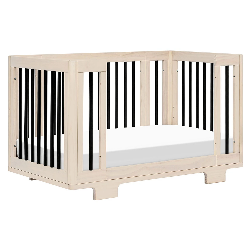 Yuzu 8-in-1 Convertible Crib
