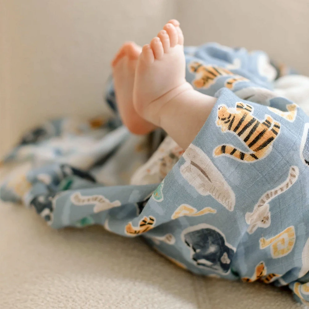 Bamboo Muslin Swaddle Blanket - Jungle Friends